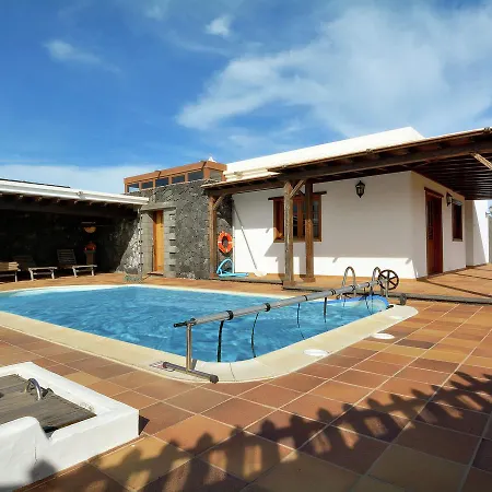 Reguera Deluxe Villa San Bartolomé